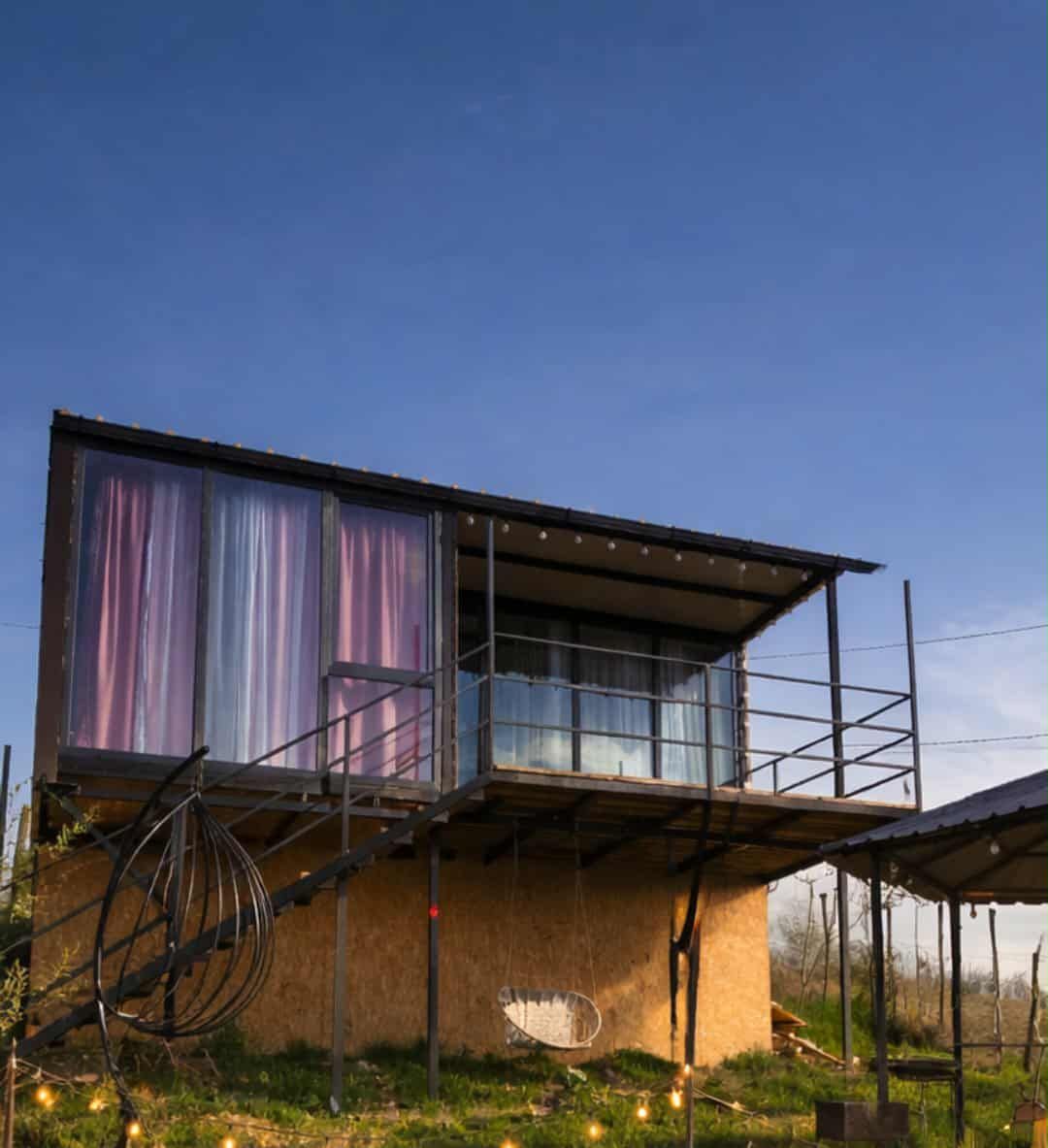 NANOLAND Luxury 2-Bedroom Cottage by Bazaleti Lake