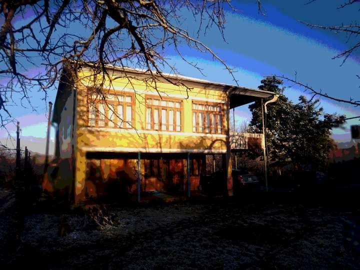 თომას ქოხი ბუკნარში